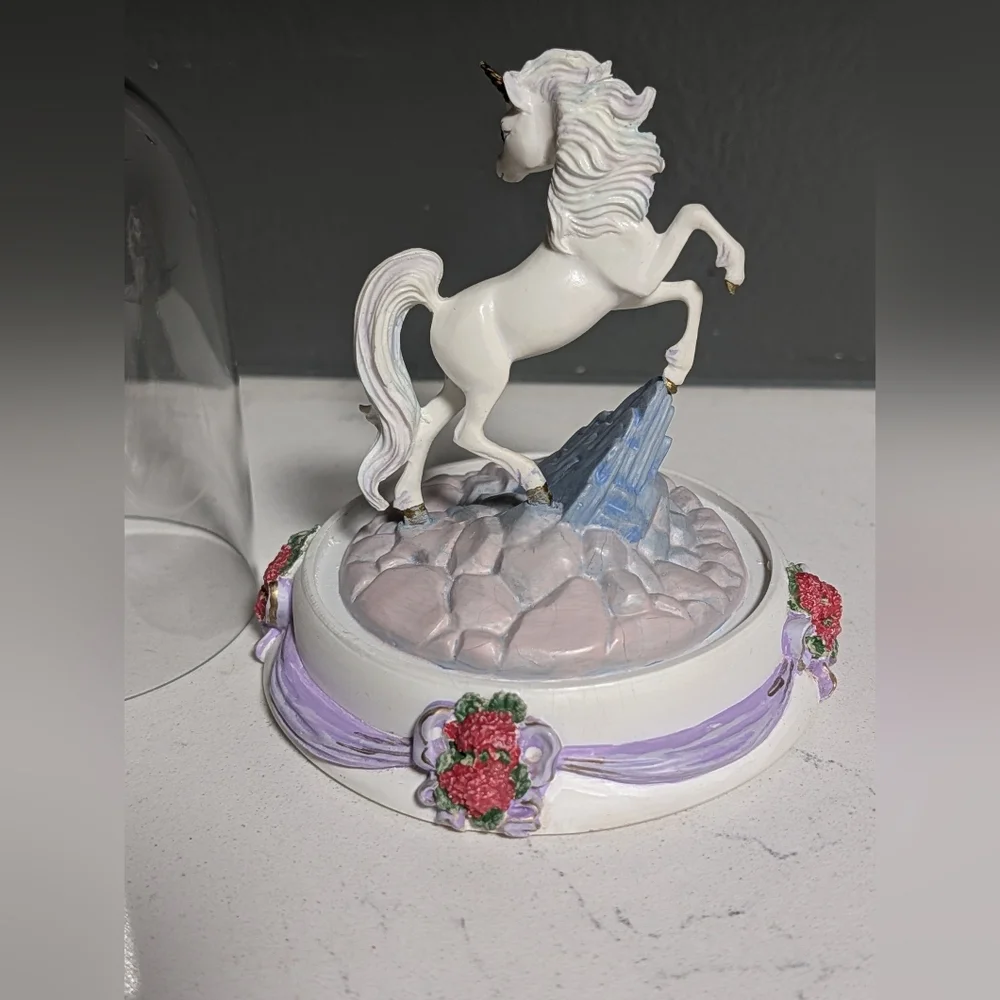 Vintage Unicorn Of Friendship Figurine In Dome, The Franklin Mint, Limited Ed.